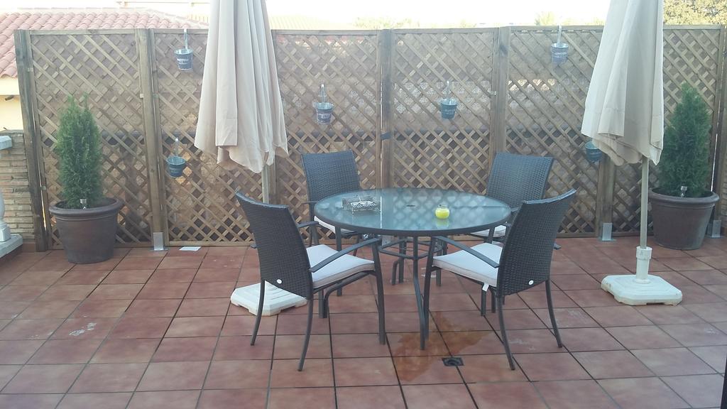 Casa Rural La Piedra De Juana Malpartida de Cáceres Eksteriør billede